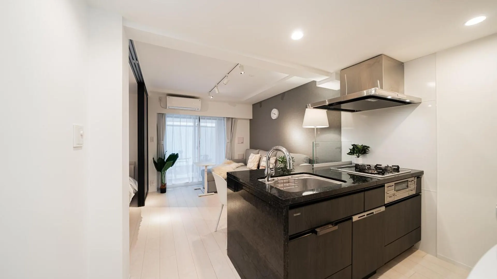 Roppongi 2 Bedrooms 3 Beds Tokyo 0*,  Giappone